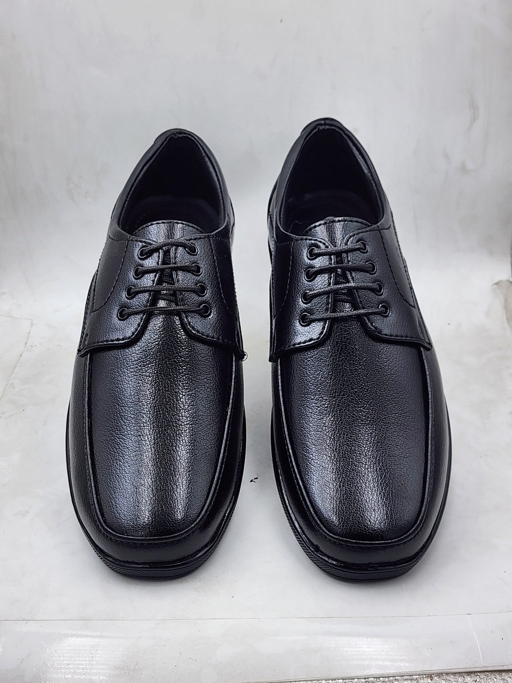 Men's Formal Textured Derby Shoes with Advanced Cushion Padding and Durable Rubber Sole