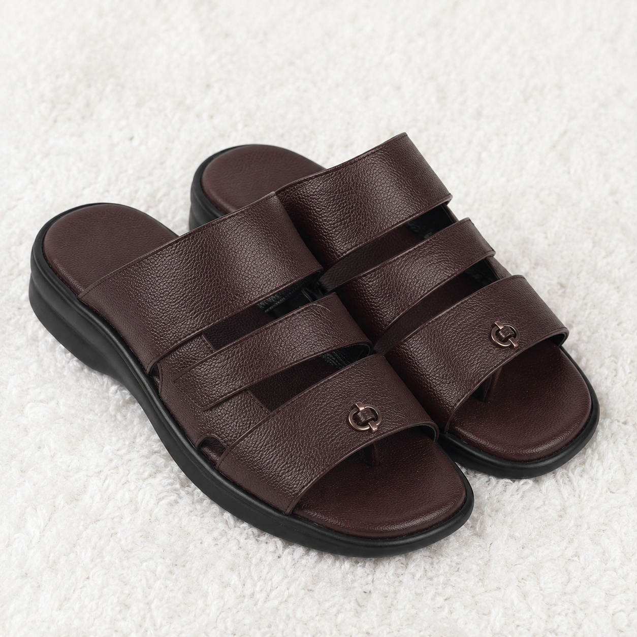 Men’s Cushioned chapples with Leather Upper, PU Mix Sole, Soft Padded Footbed, Comfortable Lightweight Slip-On Sandals for Daily Casual Indoor & Outdoor Wear