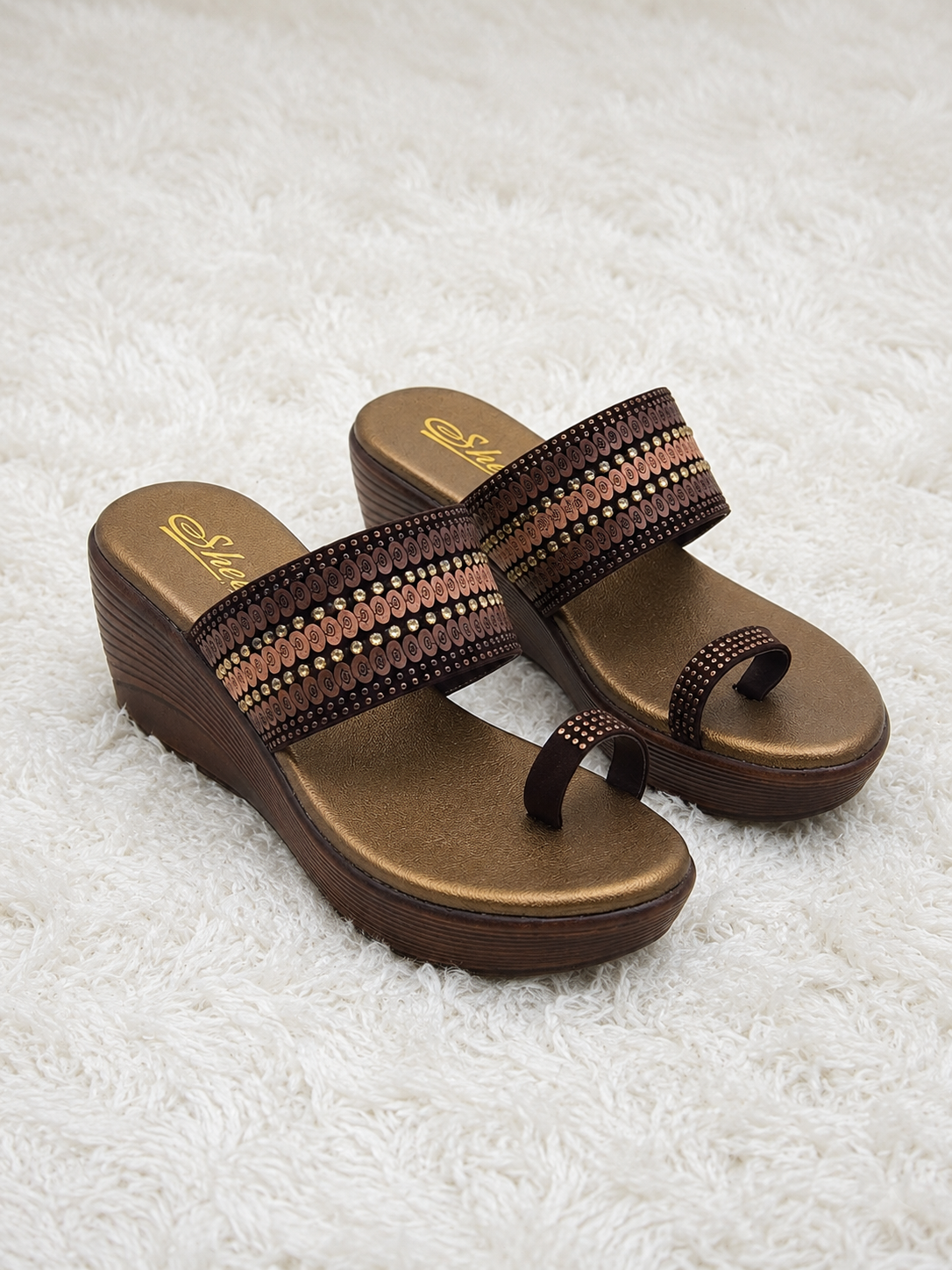 Women's Designer Toe-Ring Wedge chapple with Swarovski Crystal Embellishments and Plush Cushion Padding